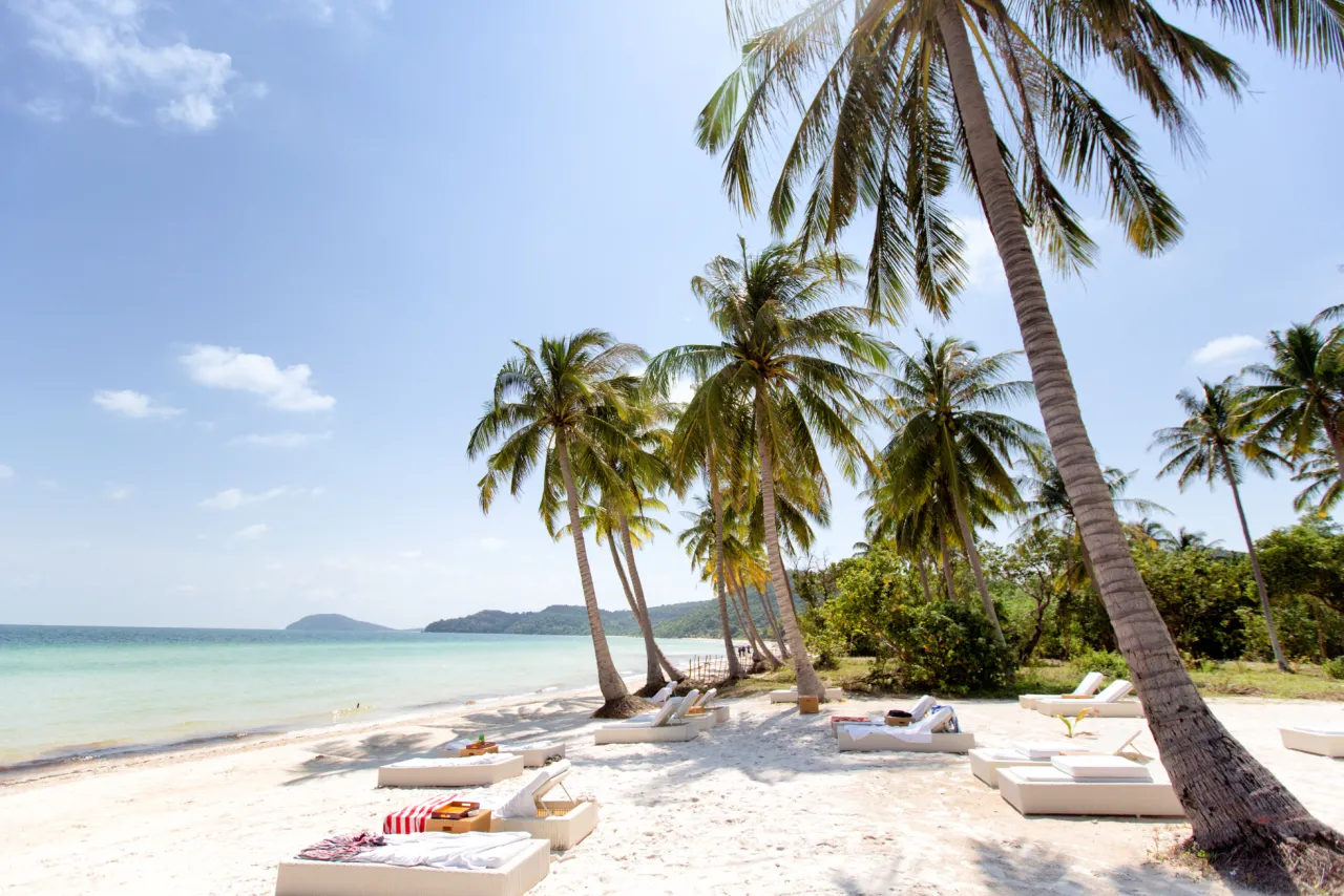 Phu Quoc Island: Hon Thom Nature Park – Sunset Town – Kiss Bridge