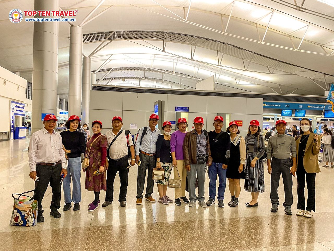 Spring Japan Tour: Narita - Tokyo - Yamanashi - Kyoto - Osaka