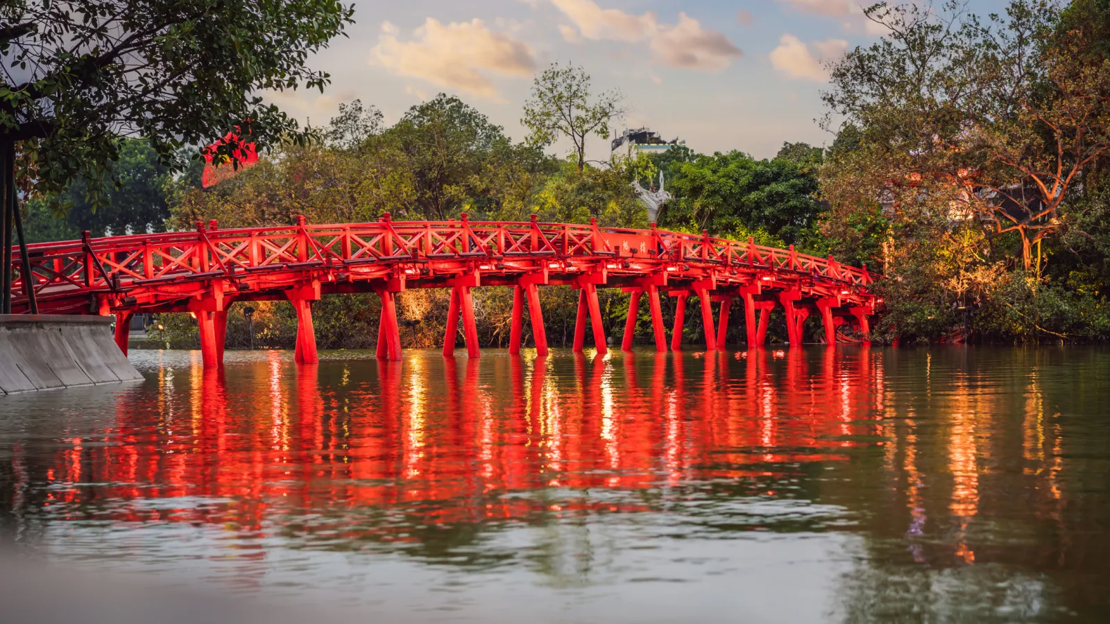 EXPLORE VIETNAM DANANG + SAPA & HALONG BAY 9D/8N By Viet Jet - Image - 687
