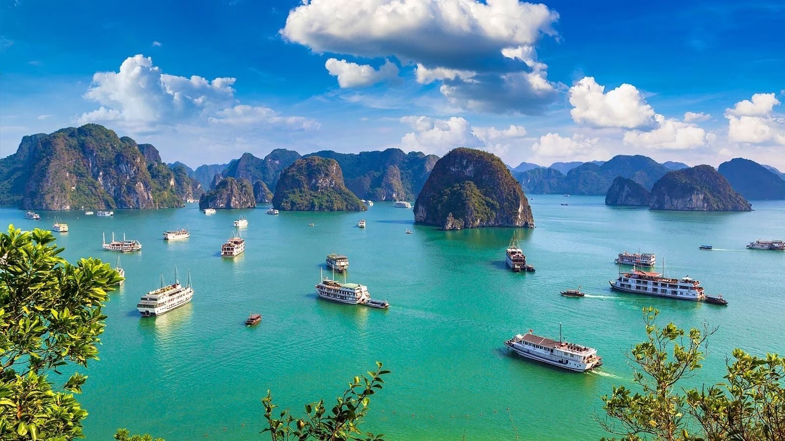 HALONG EXCURSION DAY TOUR (SIC) (6 Hour-Route 2: Sung Sot Cave – Titop Island – Kayaking at Luon Cave)
