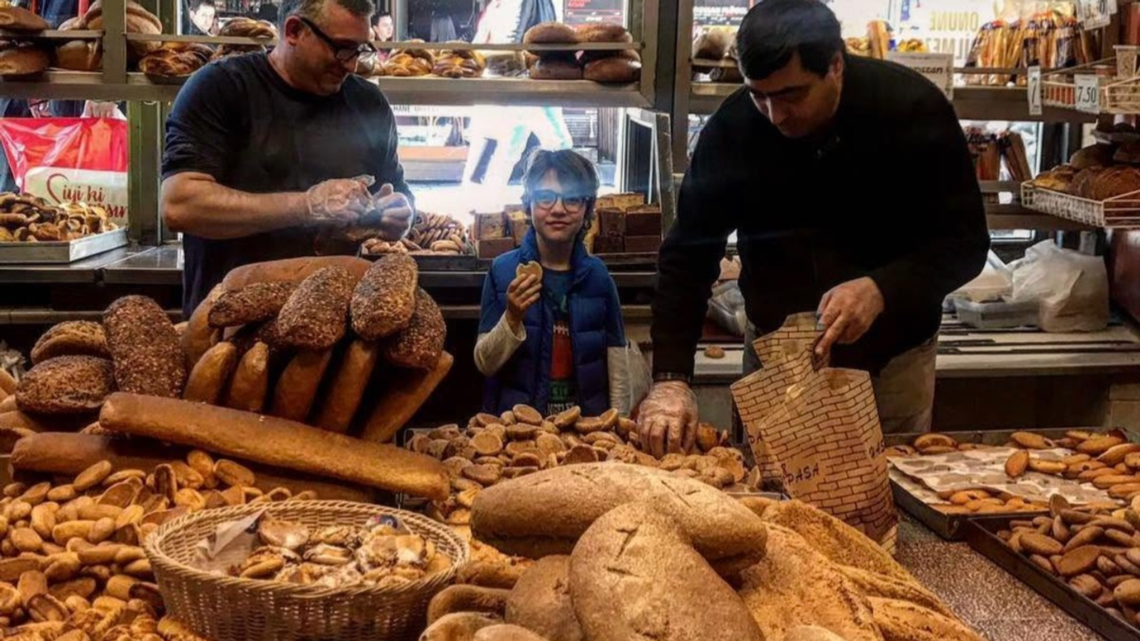 A Culinary Crossing: Breakfast in Europe, Lunch in Asia - Image - 11765