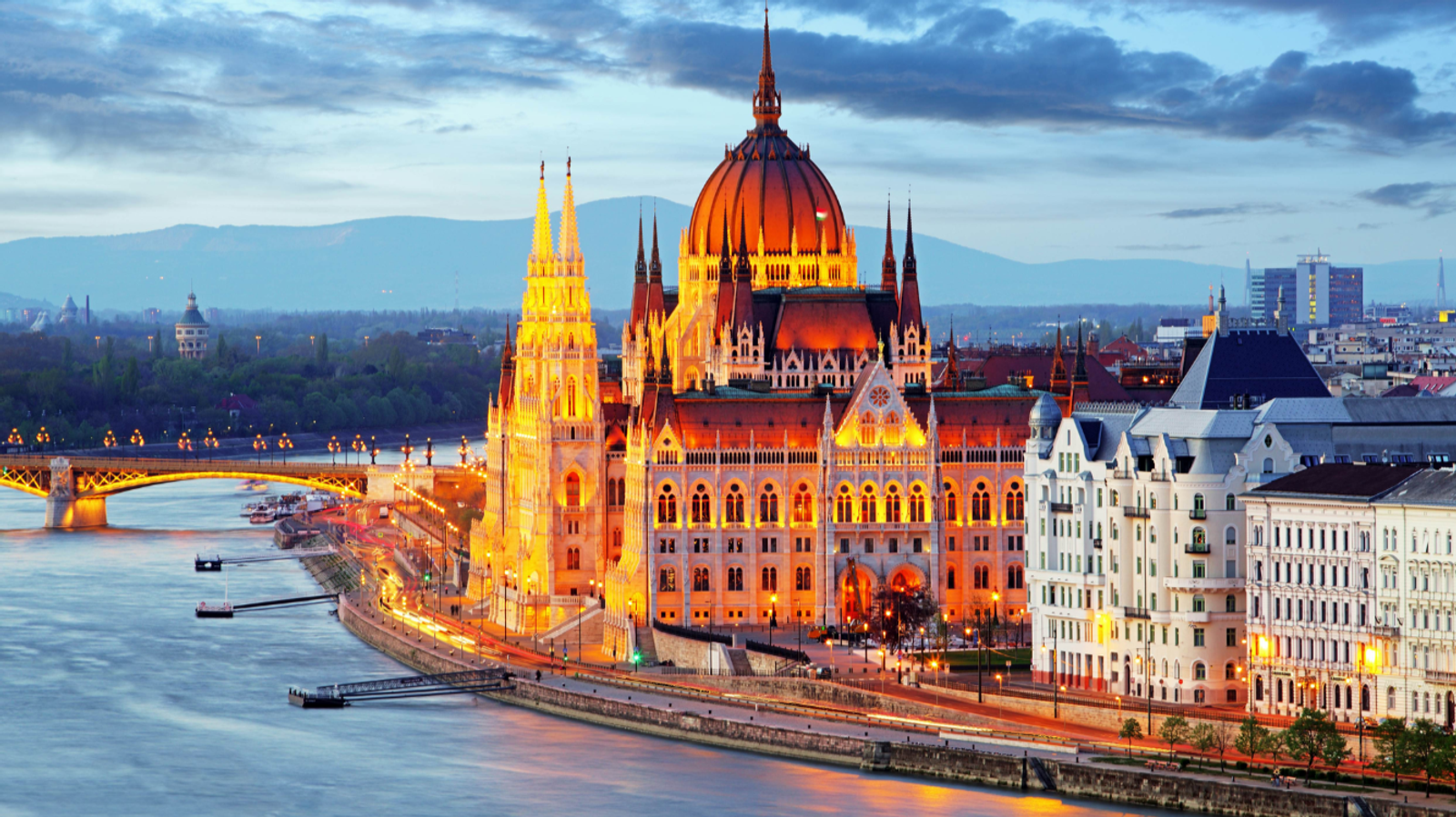 HÀNH TRÌNH DI SẢN ĐÔNG ÂU (10N9D): ĐỨC - SÉC - SLOVAKIA - HUNGARY - ÁO