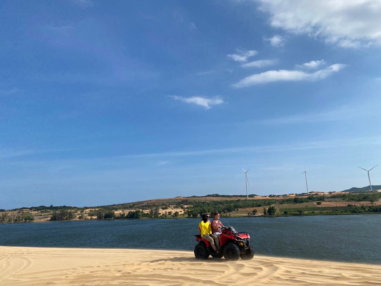 Mui Ne Sand Dunes Jeep Tour - Image - 1107