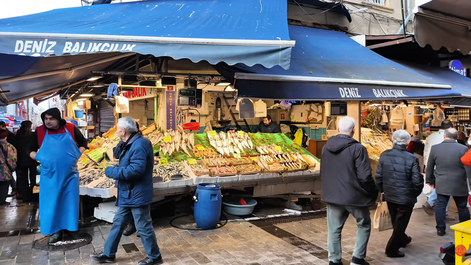 A Culinary Crossing: Breakfast in Europe, Lunch in Asia - Image - 11766