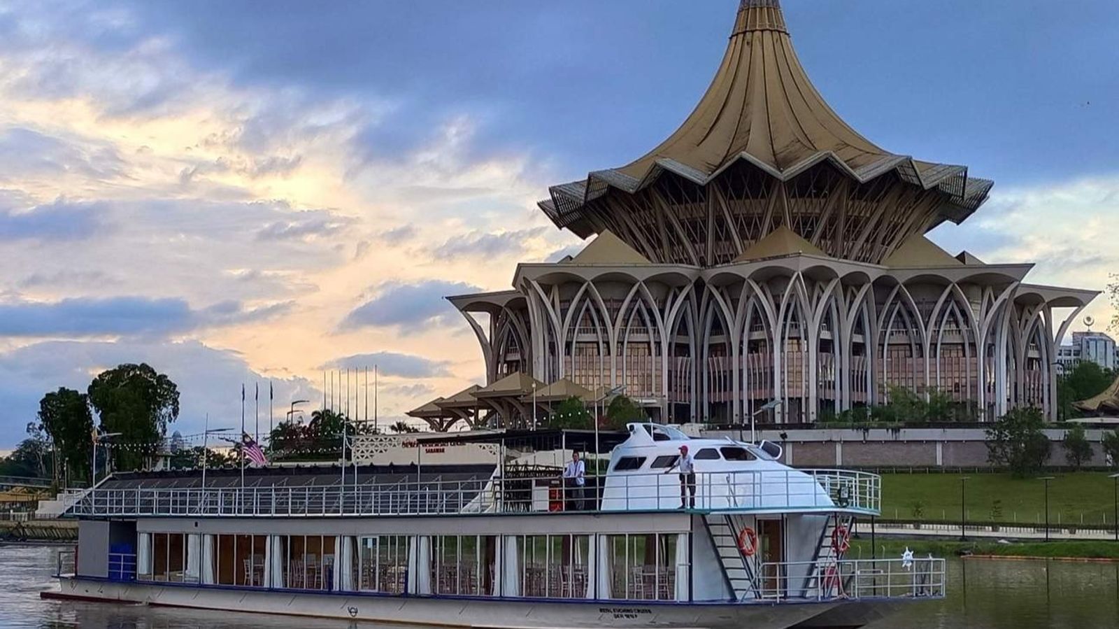 Sarawak River Cruise Day Tour Malaysia - Image - 11147