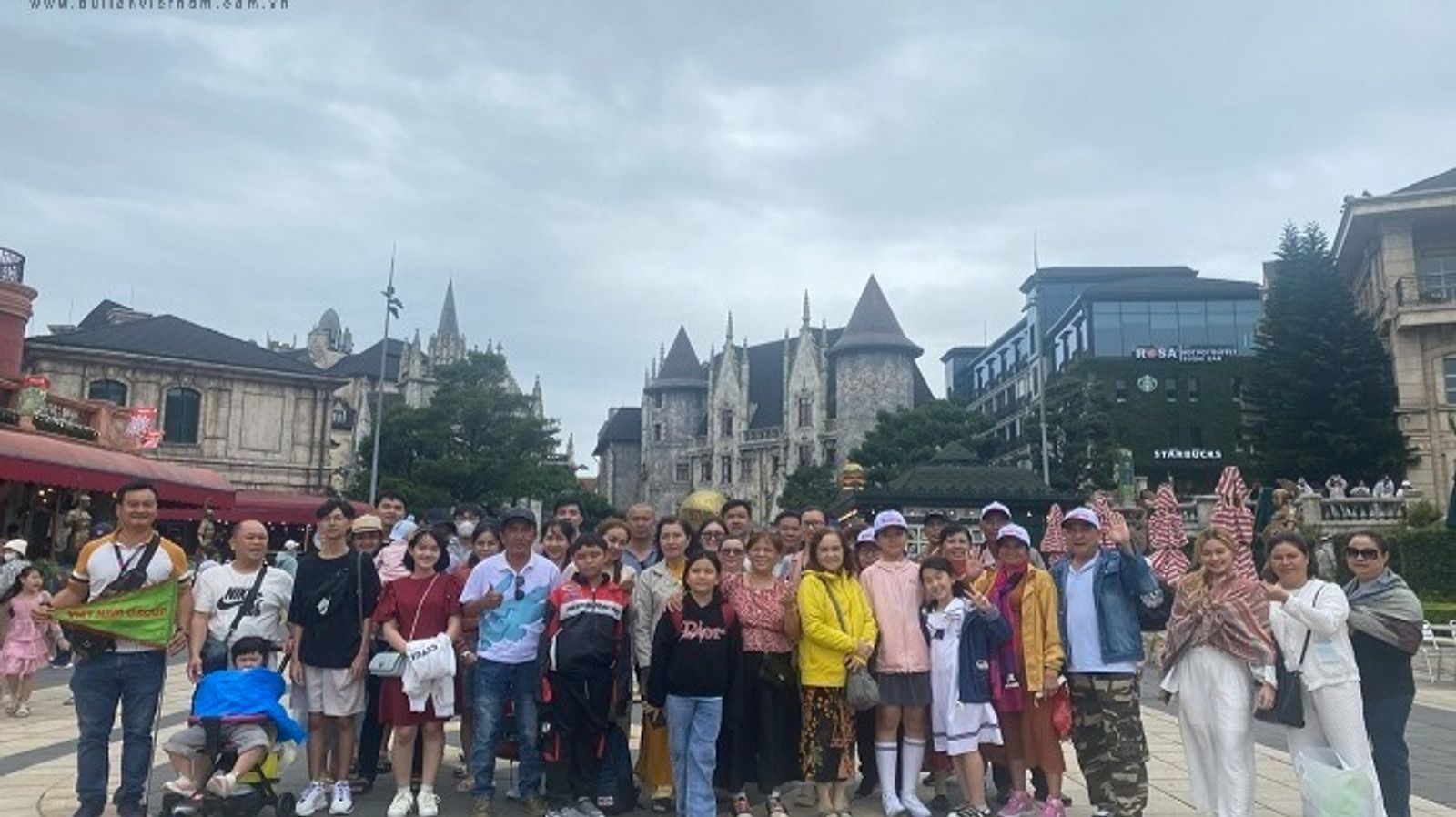 Tour Du Lịch Miền Trung 4N3Đ: HCM - Đà Nẵng - Bà Nà - Hội An - Huế - Quảng Bình, Vé Máy Bay Khứ Hồi + KS 4*, T5 hàng tuần - Image - 6016