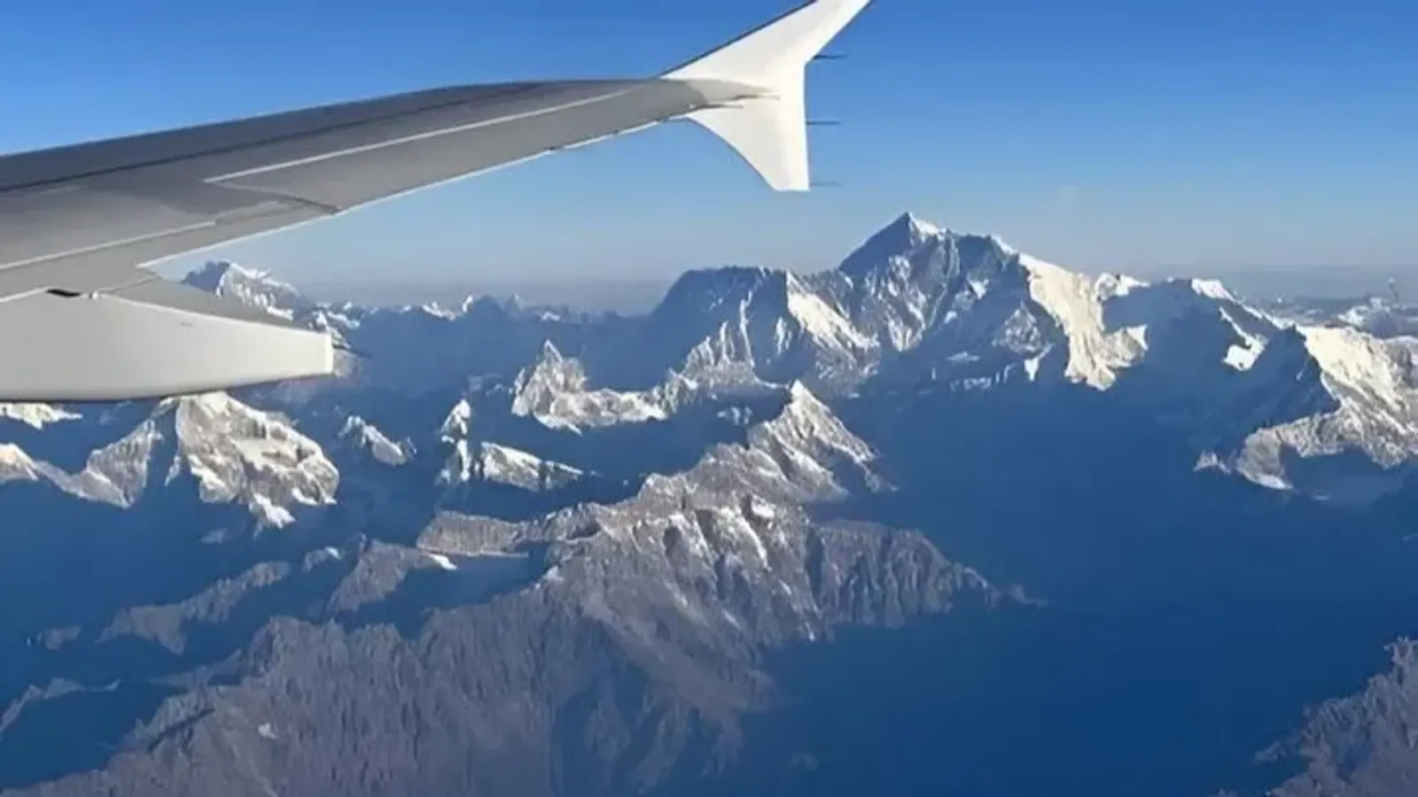 Everest Mountain Flight from Kathmandu – 1-Day Scenic Himalayan Experience - Image - 28497