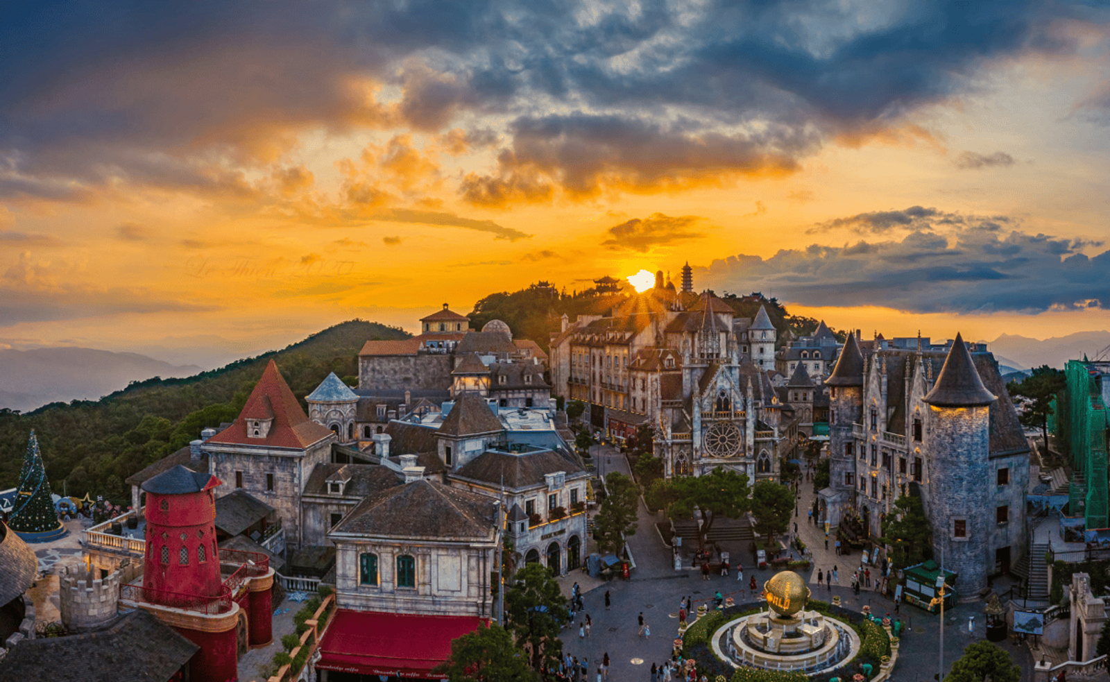 Ba Na Hills 1 Day Tour With Buffet Lunch - Image - 17680