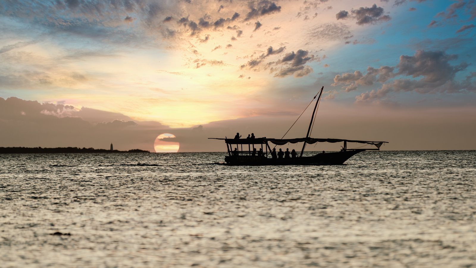 14 DAYS LUXURY BUSH TO ZANZIBAR BEACH SERENITY - Image - 8996