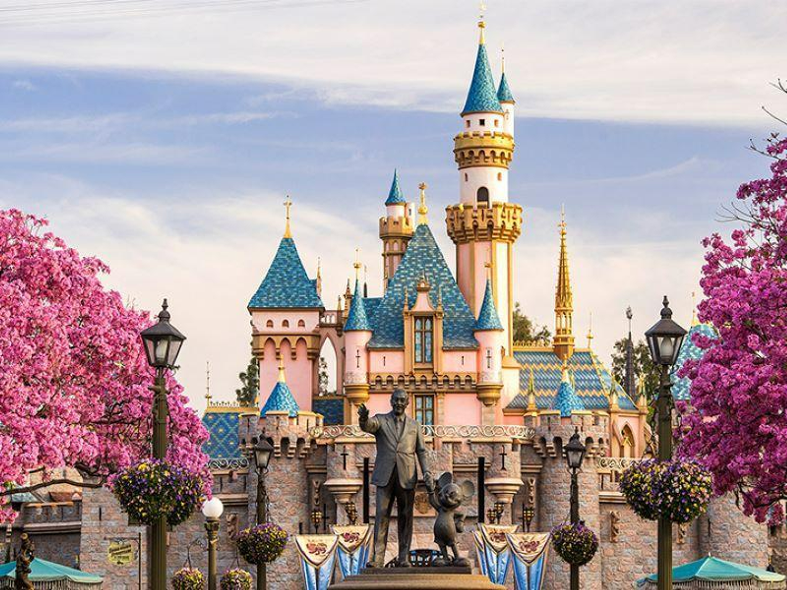 [TOUR NO SHOPPING] THƯỢNG HẢI - TÂY Ô TRẤN - HÀNG CHÂU - DISNEYLAND 6 NGÀY 5 ĐÊM