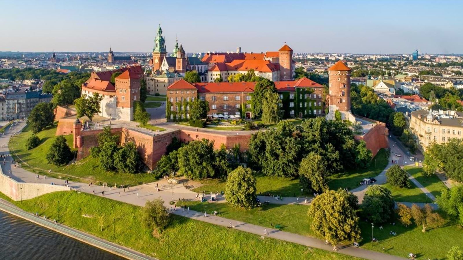Poland Journey: Krakow - Jasna Gora - Wroclaw - Poznan (8 Days)