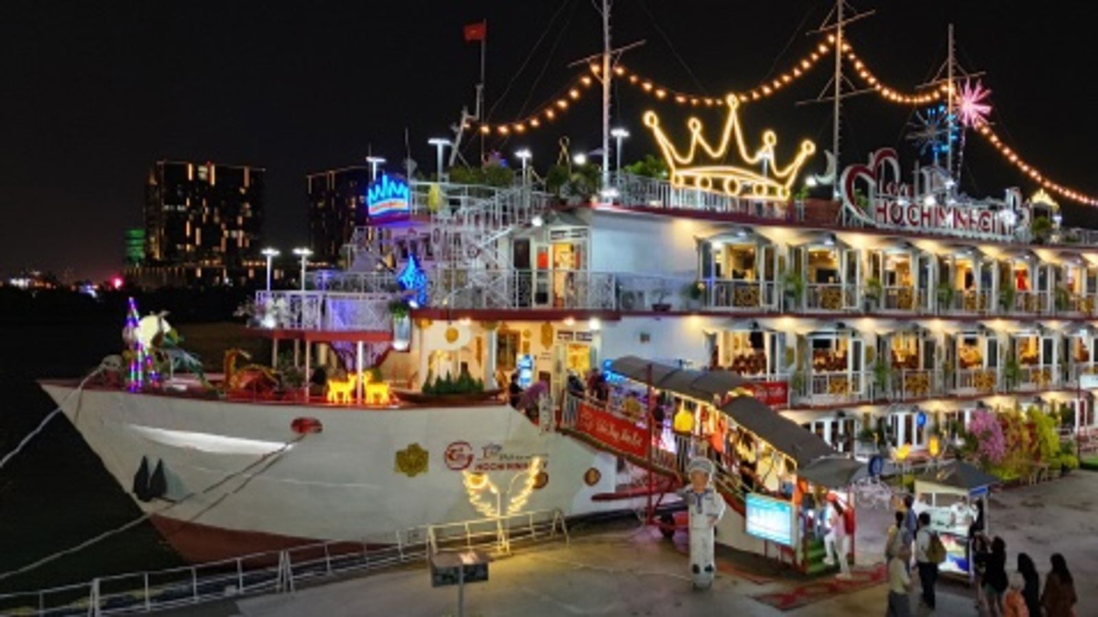SAI GON DINNER CRUISE: Cuisine, Music, River Lights & Breeze (4 Hours ) - Image - 20262
