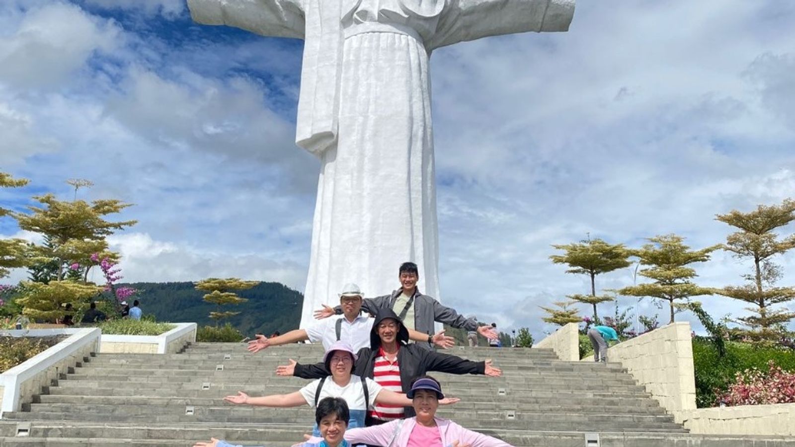 4 HARI 3 MALAM TOUR DANAU TOBA - Image - 10722