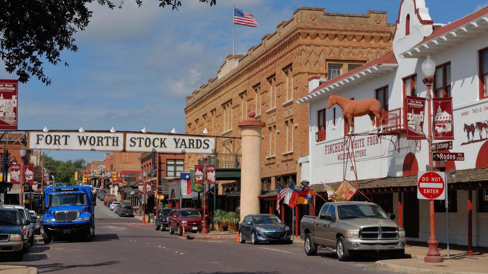 TEXAS 8N7Đ | ARLINGTON– DALLAS – FORT WORTH / STOCKYARDS – AUSTIN – SAN ANTONIO – HOUSTON