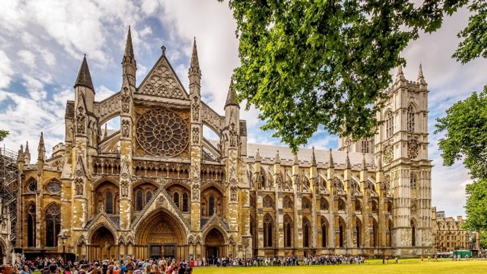 6-Day Trip: London and Paris Highlights with High-Speed Train - Image - 10719