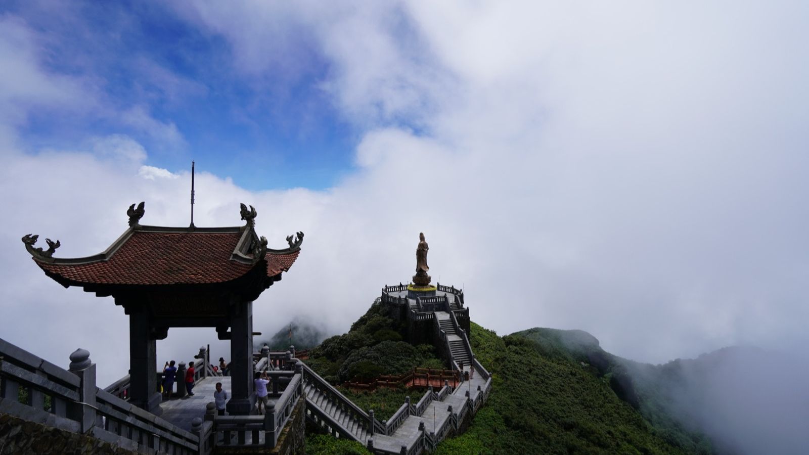 HANOI – SAPA – CATCAT – FANSIPAN – MOANA CHECKIN POINT – HANOI (3 DAYS - 2 NIGHTS) - Image - 13930