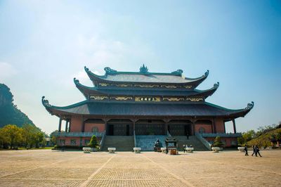 Ninh Binh 1 Day: Bai Dinh Pagoda – Trang An Eco-Tourism - Image - 17379