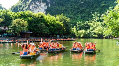 HANOI - NINH BINH 1 DAY TRIP BY LIMOUSINE - Image - 13868