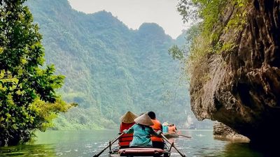 HANOI - NINH BINH 1 DAY TRIP BY LIMOUSINE - Image - 13874