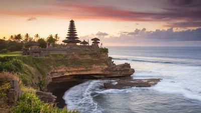Watersport ,uluwatu temple and kecak fire dance - Image - 13765