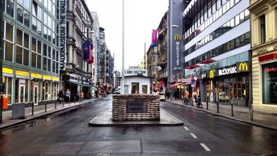 9-Day Europe: London – Brussels – Amsterdam – Paris Highlights - Image - 10155