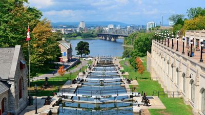 TOUR LIÊN TUYẾN ĐÔNG – TÂY CANADA MÙA HÈ 2026 12N11Đ - Image - 9299