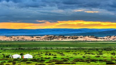 8-Day Mongolia: Genghis Statue – Erdene Zuu Monastery – Luxury Ger Stay - Image - 10289