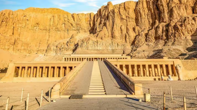 Luxor Day Trip from Hurghada|| Small Group (04-08 Pax) - Image - 8290
