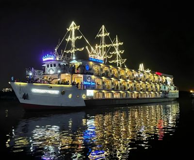 Night Tour: Saigon Sightseeing & Dinner On Cruise - Image - 17583