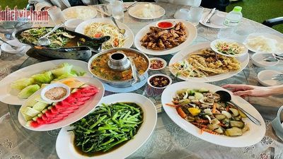 Tour Thái Lan 5N4Đ: HCM - Bangkok - Pattaya - Chợ Nổi - Quần Thể SuanThai Độc Đáo - Trải Nghiệm Cưỡi Voi, Tặng Massage + Xôi Xoài + Hotel 4* - Image - 4837