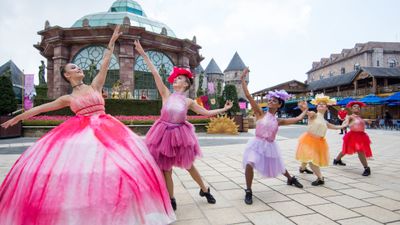 BA NA HILLS AND GOLDEN BRIDGE FULL-DAY ADVENTURE - Image - 20569