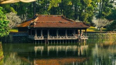 Vietnam 15 Days: From Cultural Heritage to Endless Beaches of Mui Ne - Image - 18221