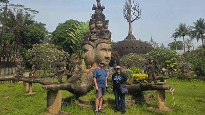 1-Day Laos: Wat Sisaket – Ho Prakeo – Taladsao Market - Image - 10941