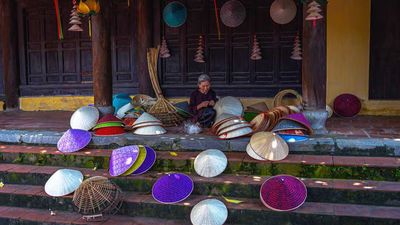 HALF DAY TOUR: HAT CONICAL VILLAGE & QUANG PHU CAU INCENSE VILLAGE (NO LUNCH) - Image - 25737