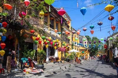 Coconut Jungle – Hoi An Old Town – Boat Ride & Release Flower Lantern Half Day - Image - 17221