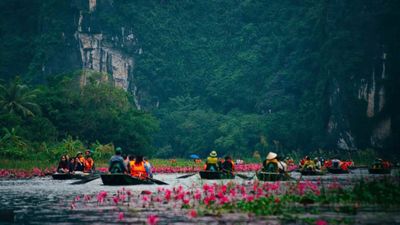Ninh Binh discover: Bai Dinh pagoda - Trang An Eco - Mua cave - Image - 14721