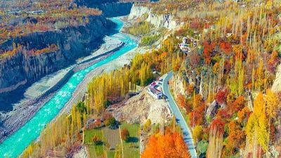 Autumn in Pakistan: Hunza-Skardu-Islamabad - Image - 18183