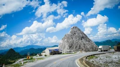 Tour Cao Cấp Miền Bắc: Tú Lệ - Sơn La - Mộc Châu - Mai Châu 5N4Đ - Image - 25317
