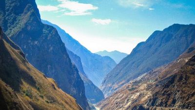 Tour du lịch Trung Quốc 5 ngày 4 đêm: HCM - Lệ Giang - Shangrila, Bay thẳng Ruili Airlines - Tour No Shopping + KS 4* - Image - 5832