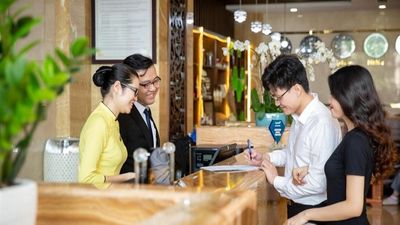 Tour Du Lịch Miền Trung 4N3Đ: HCM - Đà Nẵng - Bà Nà - Hội An - Huế - Quảng Bình, Vé Máy Bay Khứ Hồi + KS 4*, T5 hàng tuần - Image - 6070