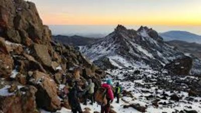 6-Day Mount Kenya Sirimon Route Trek – Summit Point Lenana (4,985m) - Image - 22041