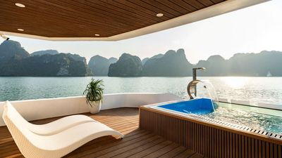 Luxury 1 day trip to Ha Long bay on Hera Cruise - Image - 15004