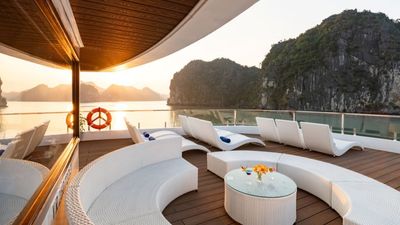 Luxury 1 day trip to Ha Long bay on Hera Cruise - Image - 15011