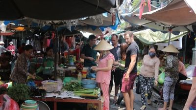 WALKING HISTORICAL TOUR: Sai Gon Heritage Roads ( 3 Hours ) - Image - 20163