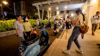 MOTORBIKE SIGHTSEEING TOUR: Sai Gon Inside Out ( 3 Hours ) - Image - 20118