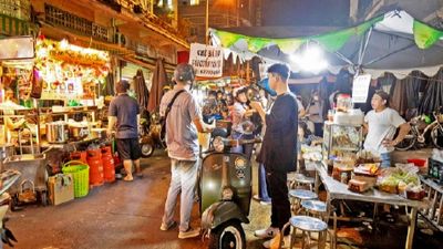 MOTORBIKE SIGHTSEEING TOUR: Sai Gon Inside Out ( 3 Hours ) - Image - 20122