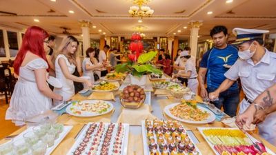 SAI GON DINNER CRUISE: Cuisine, Music, River Lights & Breeze (4 Hours ) - Image - 20261