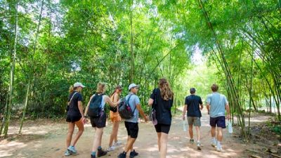 CU CHI CLASSIC TOUR: Ben Dinh Tunnels (Half Day) - Image - 19667