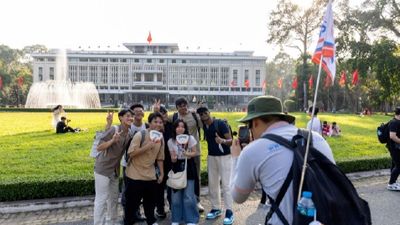 COMBO MUST-SEE TOUR: Cu Chi Tunnels & Sai Gon Highlights ( Full Day ) - Image - 20283