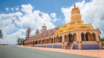 TAY NINH WONDERS: Cao Dai Temple & Ba Den Mountain ( Full Day ) - Image - 20219